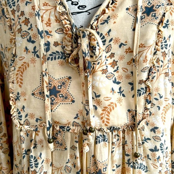 EUC Spell 💫Vintage Celestial Blouse in Cream size Large - Picture 3 of 10